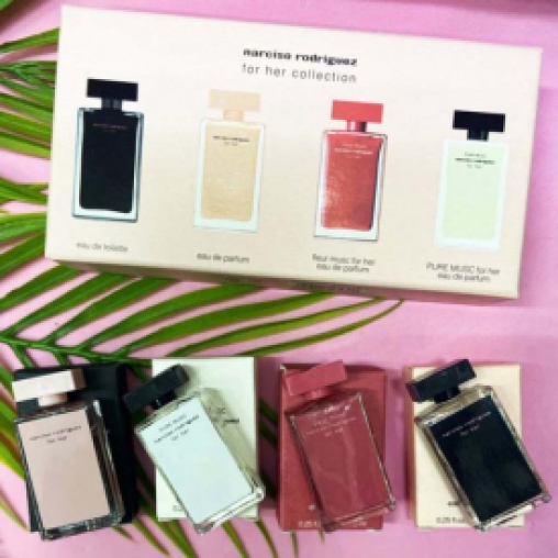 Набор духов Narciso Rodriguez for her Collection, 4x7,5 ml